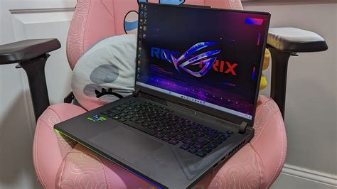 Asus ROG Strix G16 (G614J) review .